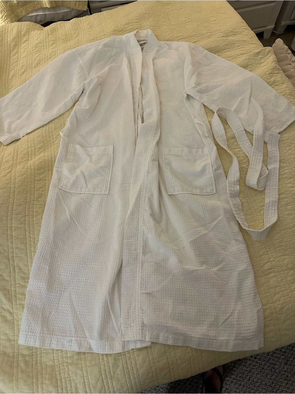 Chakir Turkish Linens White Waffle Robe - Classic Spa Style size Large